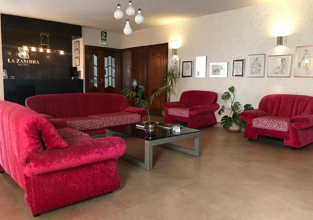Hotel La Zambra Mancha Real Екстериор снимка