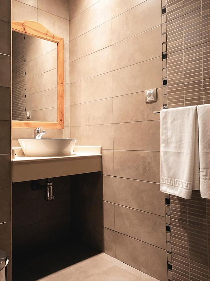Hotel La Zambra Mancha Real Екстериор снимка